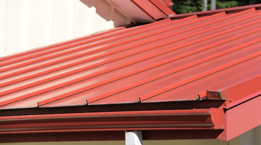 Roof Gutter Cleaning in Hulbert, MI